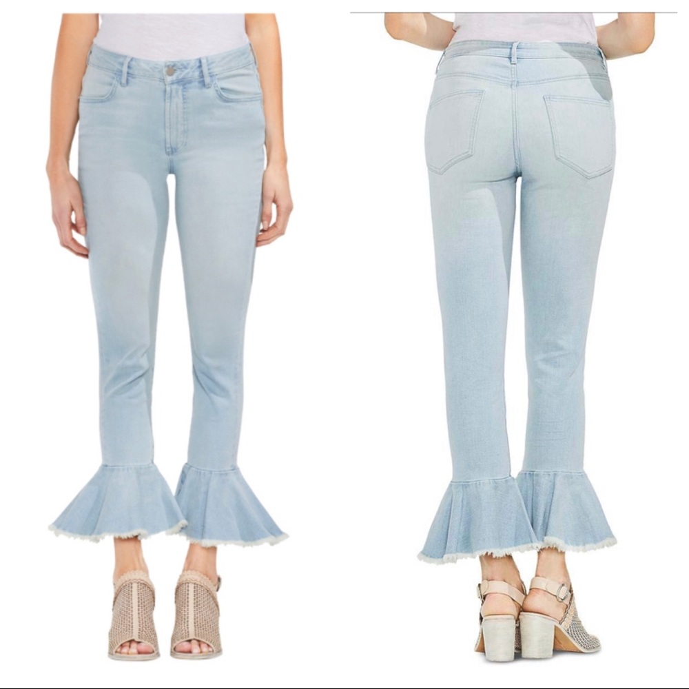 VINCE CAMUTO WOMENS FLOUCE-HEM FLARED JEANS